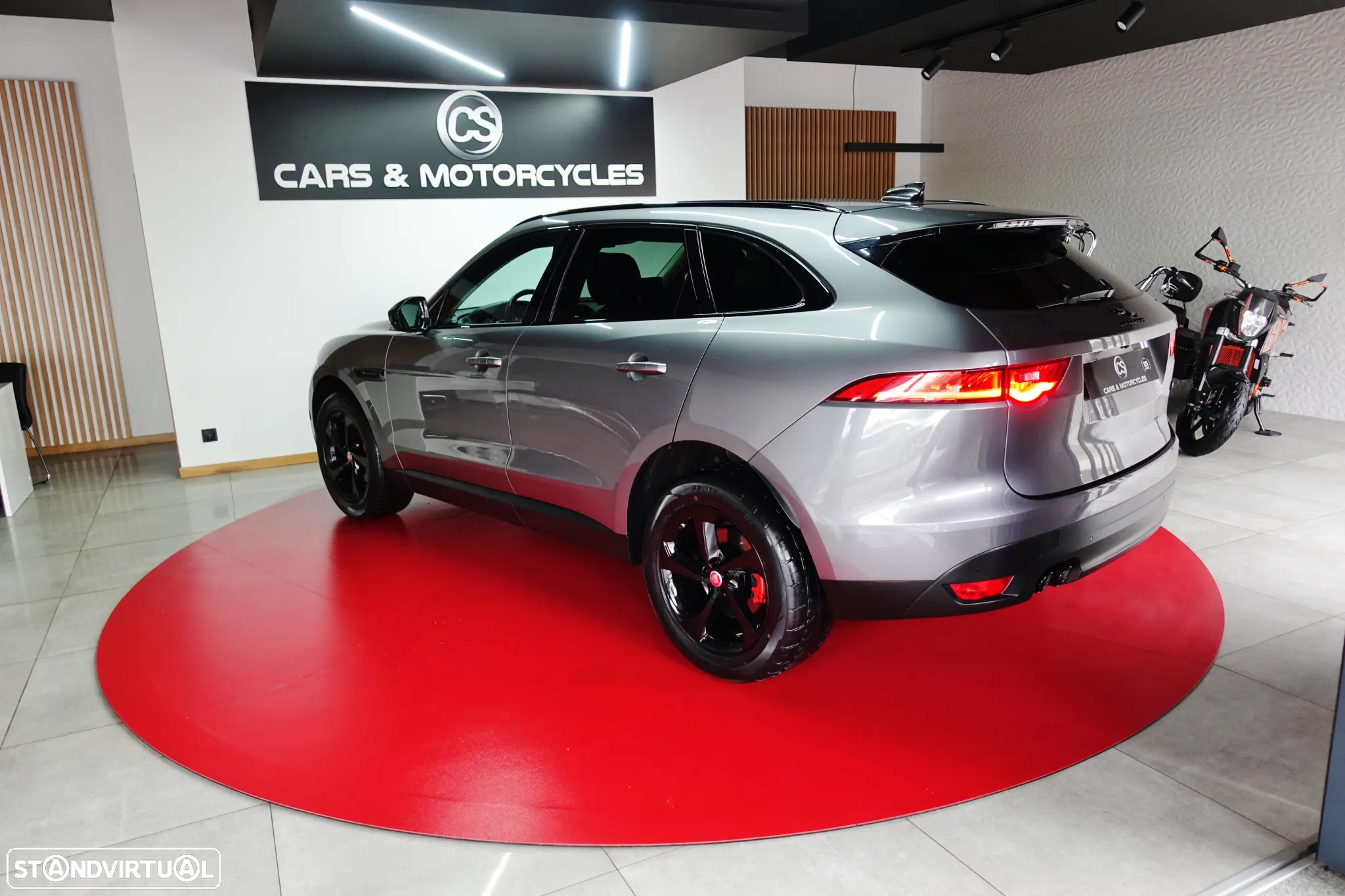 Jaguar F-Pace 2.0 i4D R-Sport Aut. - 30