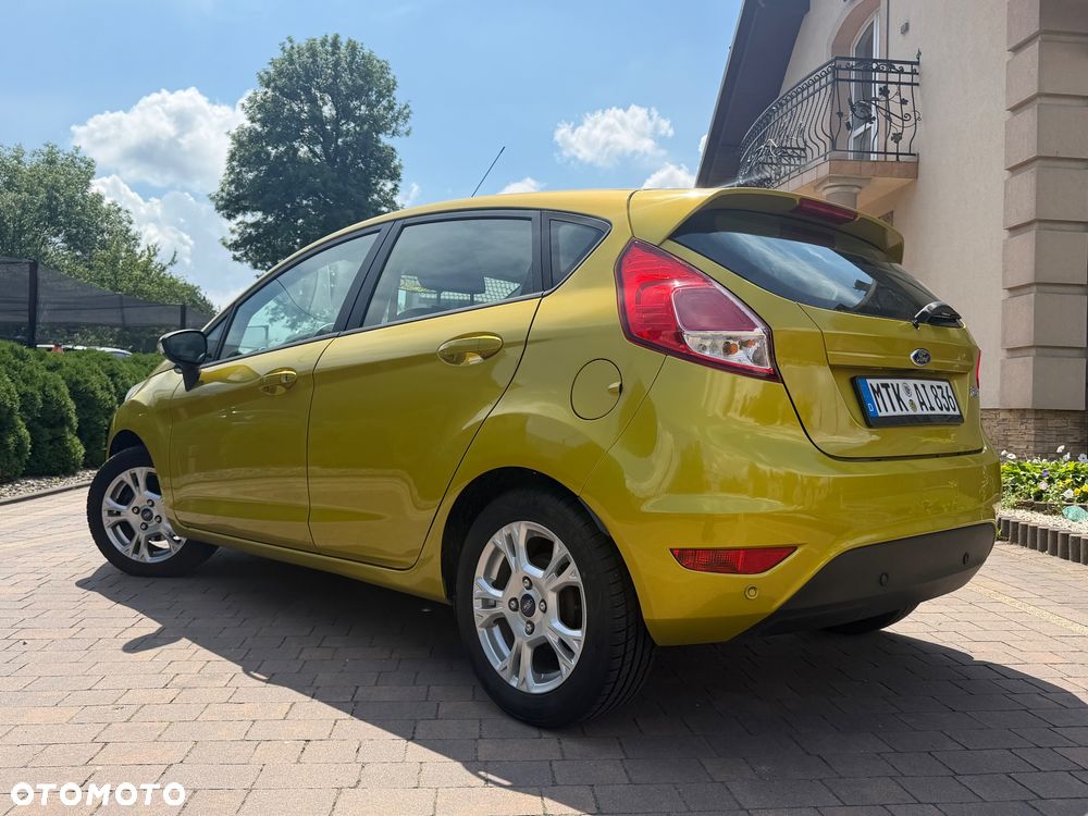 Ford Fiesta 1.25 Celebration - 3