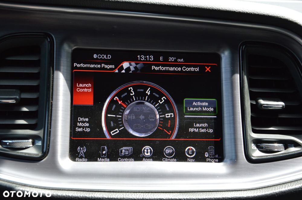 Dodge Challenger - 16