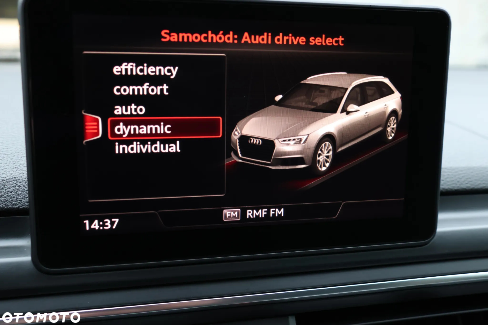 Audi A4 Avant 2.0 TDI ultra S tronic - 19