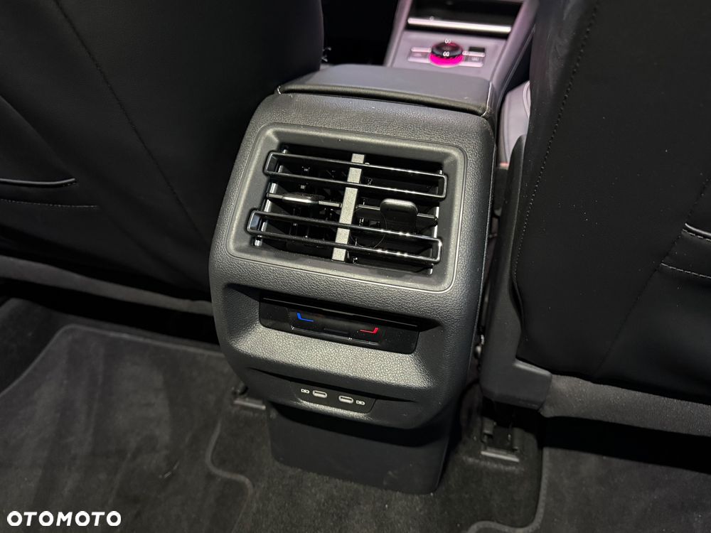 Volkswagen Tiguan 2.0 TDI SCR DSG Goal - 13