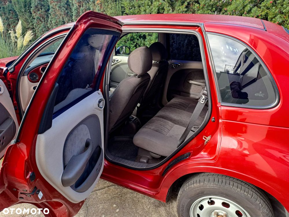 Chrysler PT Cruiser - 12