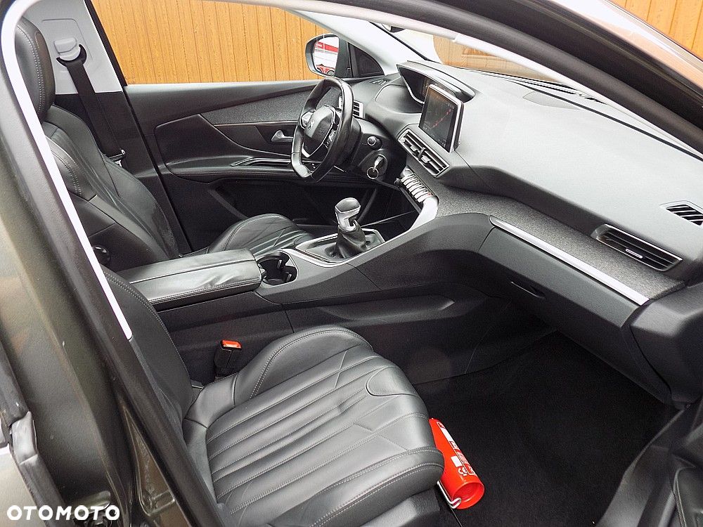 Peugeot 3008 HDi 115 Business-Line - 8