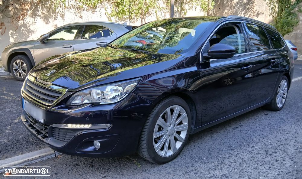 Peugeot 308 SW PureTech 110 Stop & Start Allure - 2