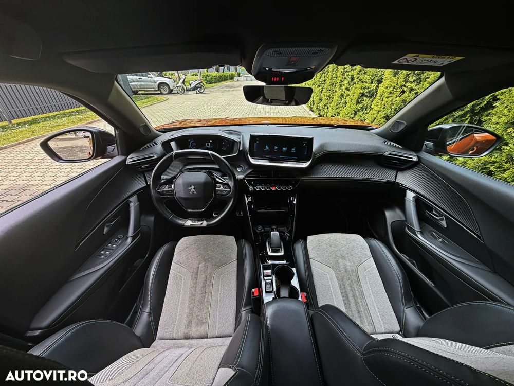 Peugeot 2008 156 GT Exclusive - 6