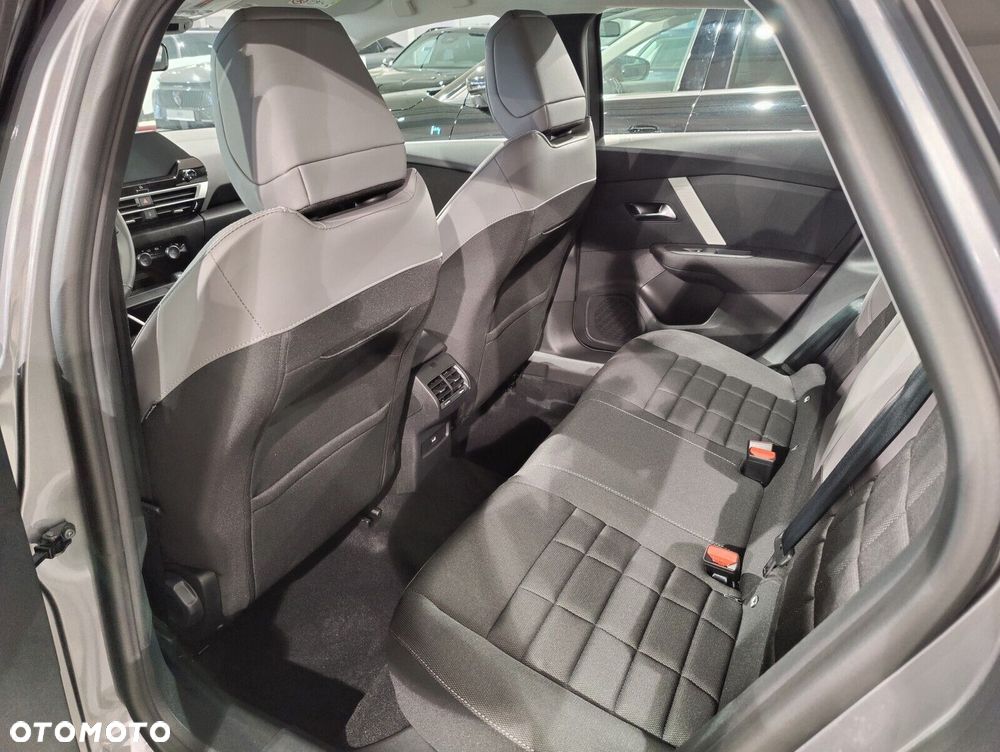 Citroën C4X 1.2 PureTech Plus S&S EAT8 - 10