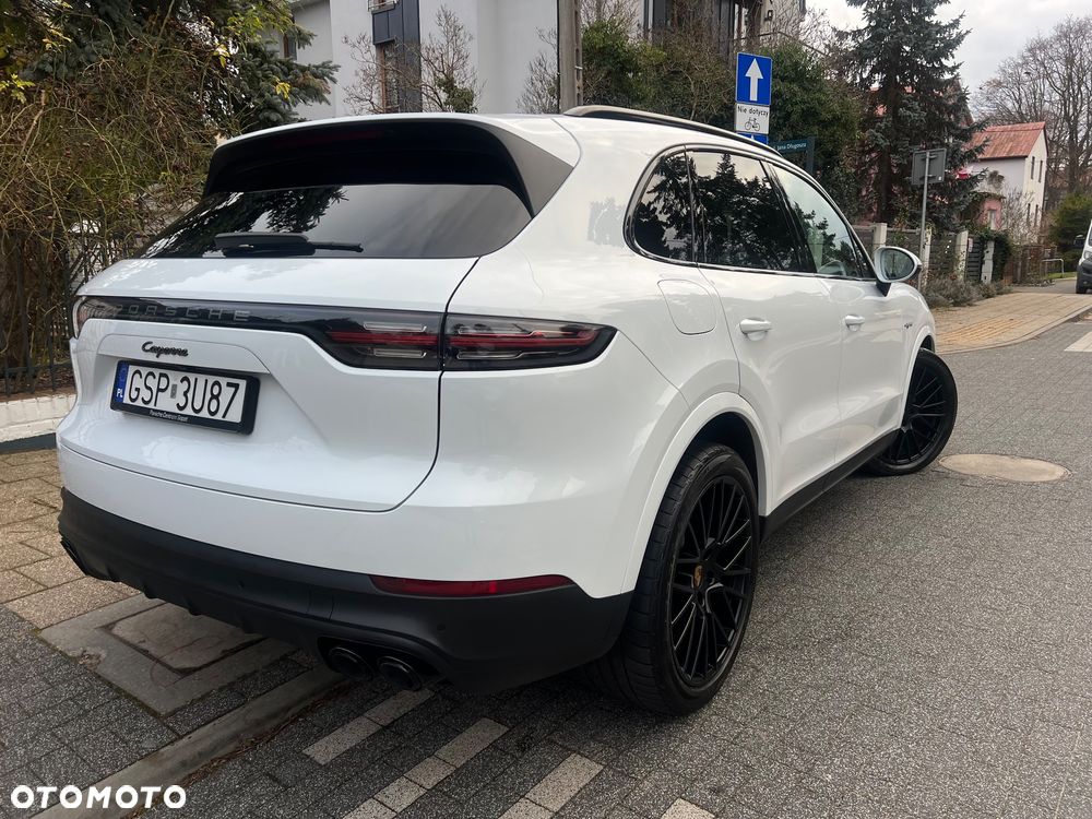 Porsche Cayenne Platinum Edition - 9
