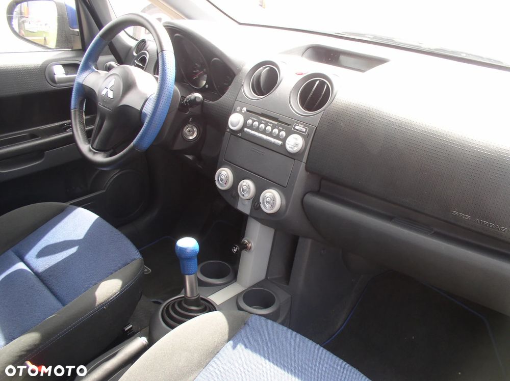 Mitsubishi Colt 1.3 Motion Plus - 19