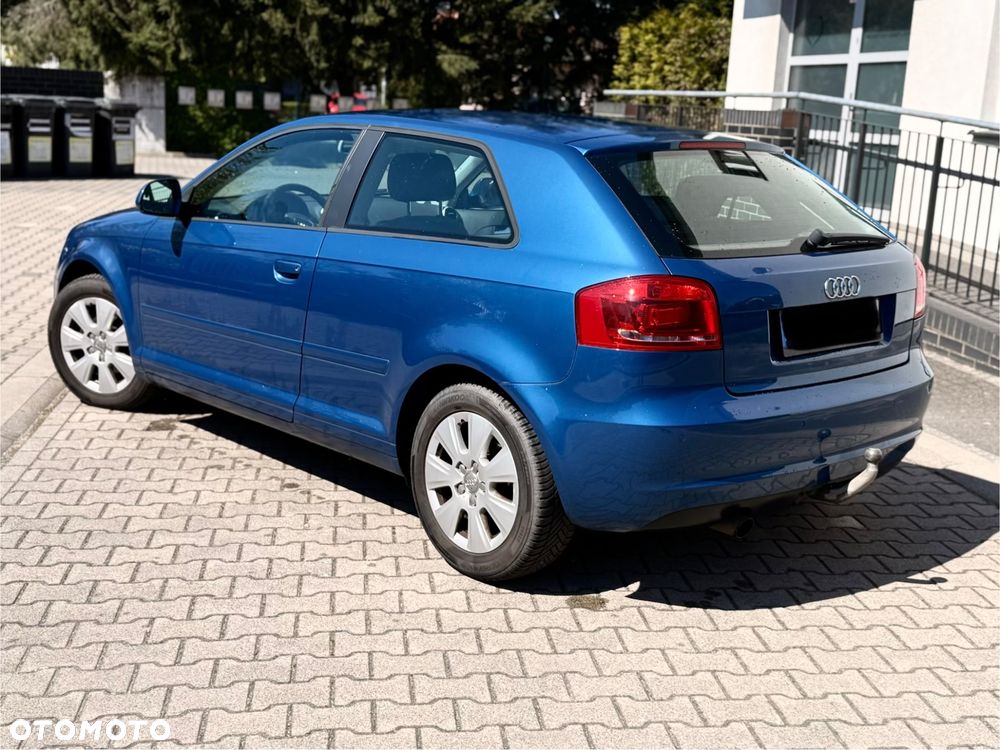 Audi A3 3-drzwiowe 1.6 S Line Sportpaket plus - 3