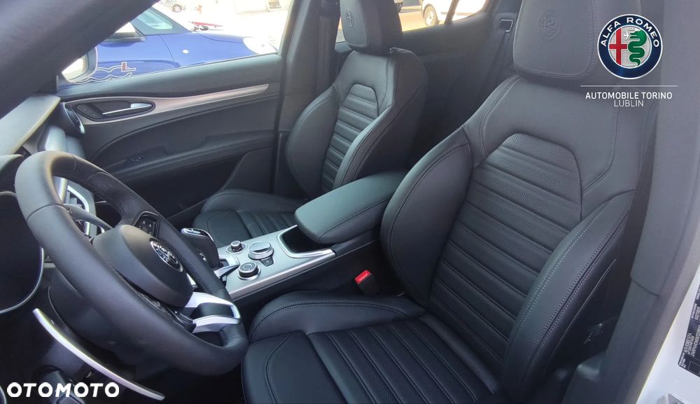 Alfa Romeo Stelvio 2.0 Turbo Veloce Q4 - 13