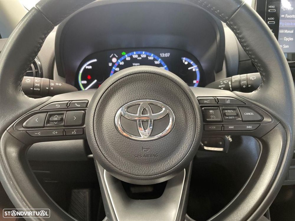 Toyota Yaris Cross 1.5 HDF Comfort Plus - 9