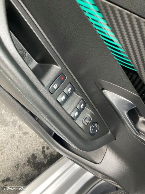 Peugeot e-208 50 kWh Allure - 29