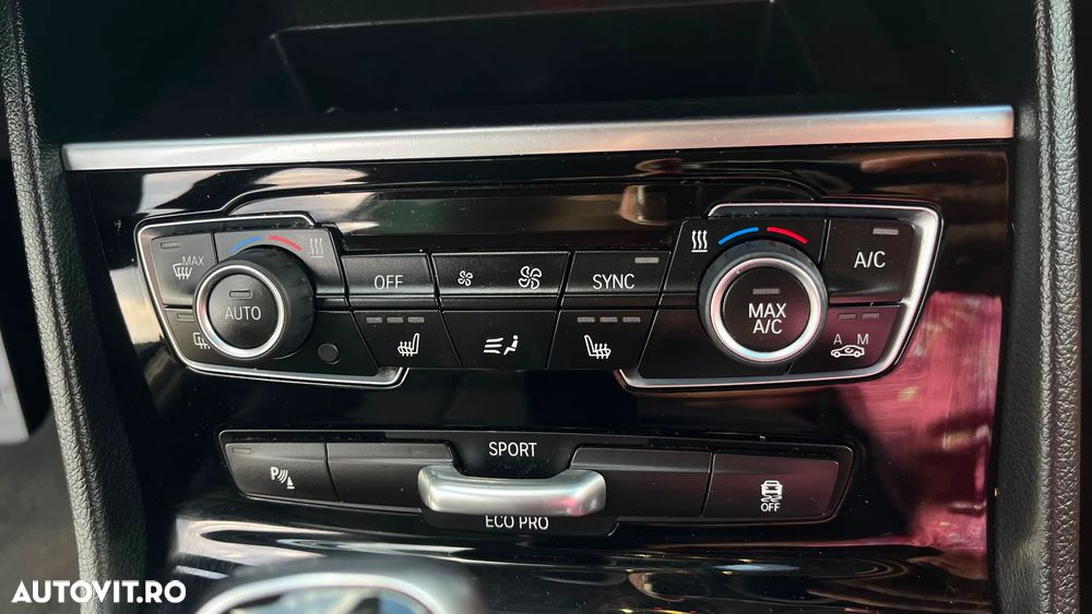 BMW Seria 2 218d Aut. - 12