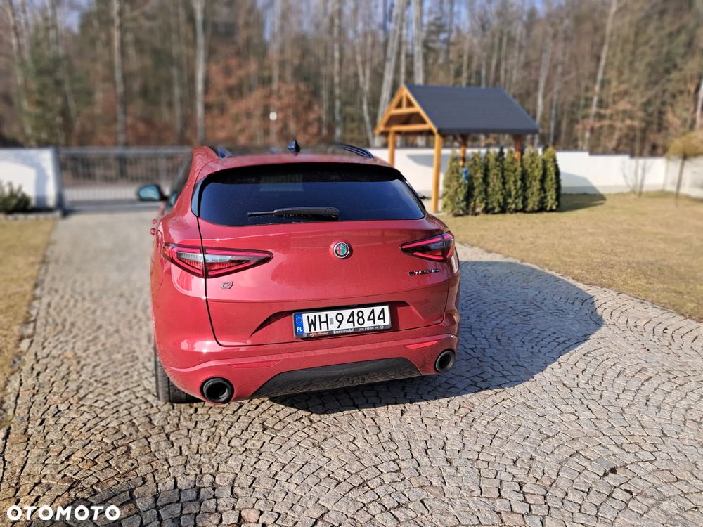 Alfa Romeo Stelvio 2.0 Turbo Veloce TI Q4 - 3