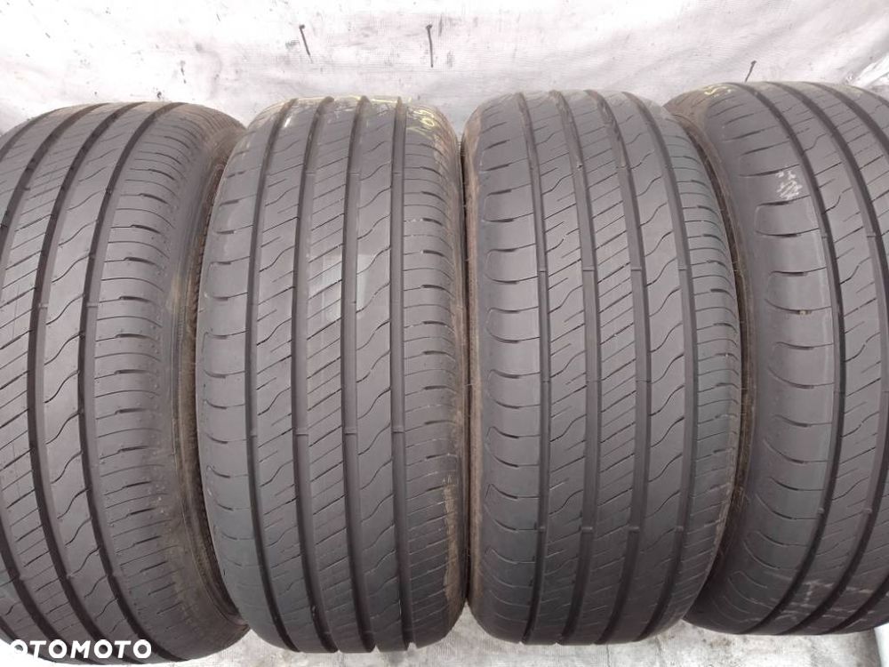 Goodyear EfficientGrip 2 235/55 R17 99V 2023 2024 8mm - 1