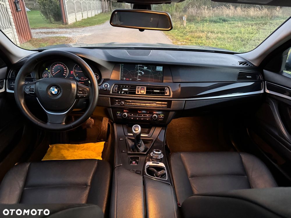 BMW Seria 5 520d Special Edition - 30