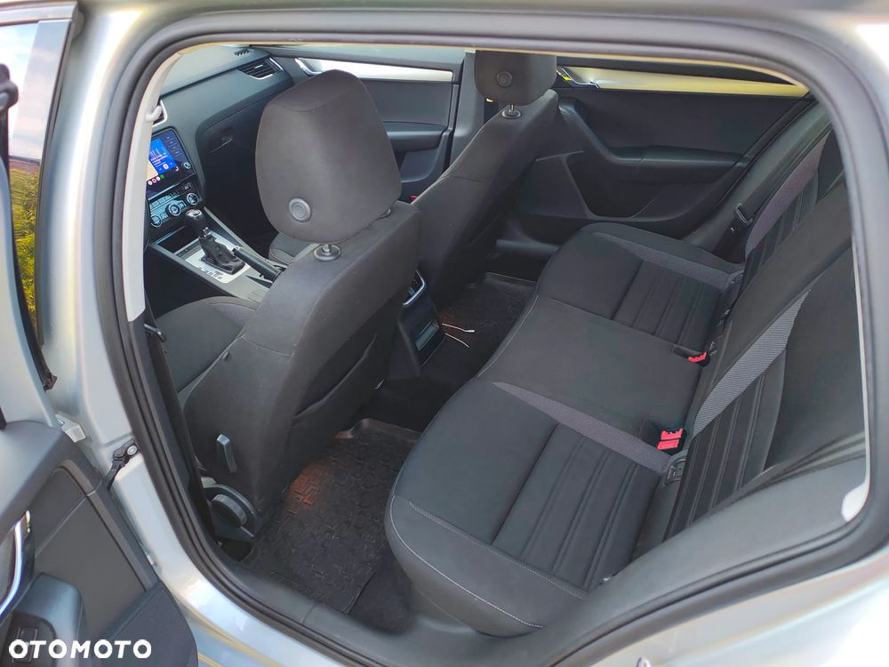 Skoda Octavia 2.0 TDI Ambition DSG - 15