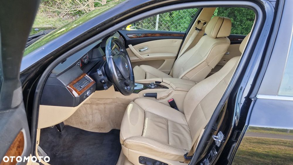 BMW Seria 5 530d xDrive Edition Exclusive - 3