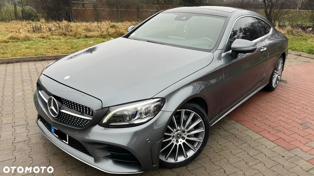 Mercedes-Benz Klasa C 300 4Matic 9G-TRONIC AMG Line Plus - 3