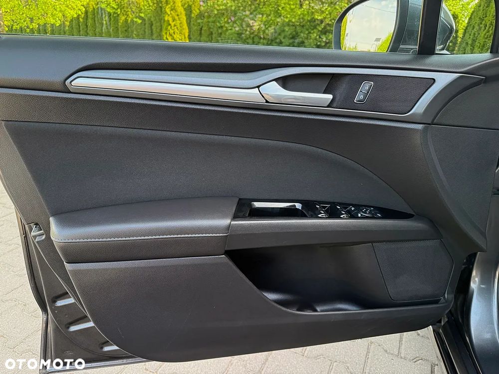 Ford Mondeo 1.5 EcoBoost STart-Stopp Titanium - 24