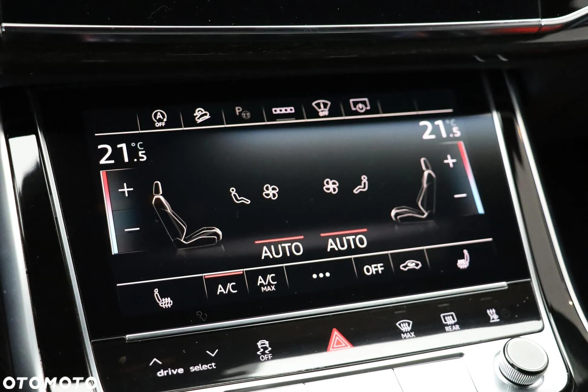 Audi Q8 - 32