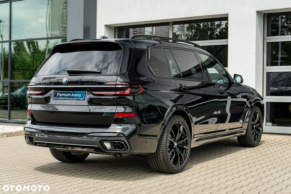 BMW X7 - 12