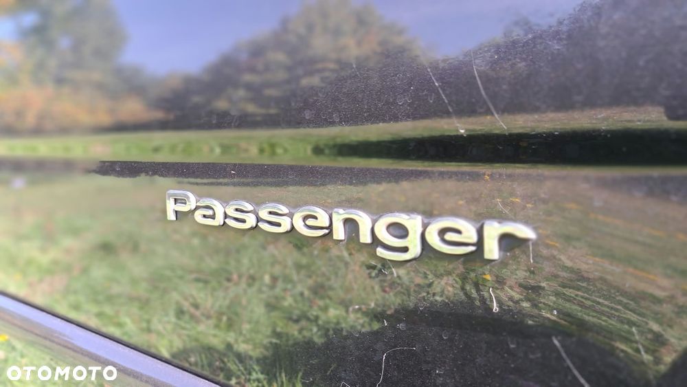 Renault Trafic Grand Passenger Black Edition - 27