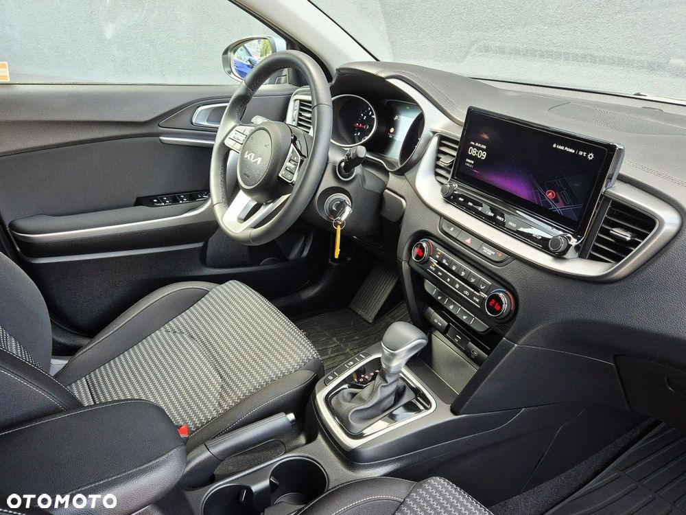Kia XCeed 1.5 T-GDI M DCT - 27