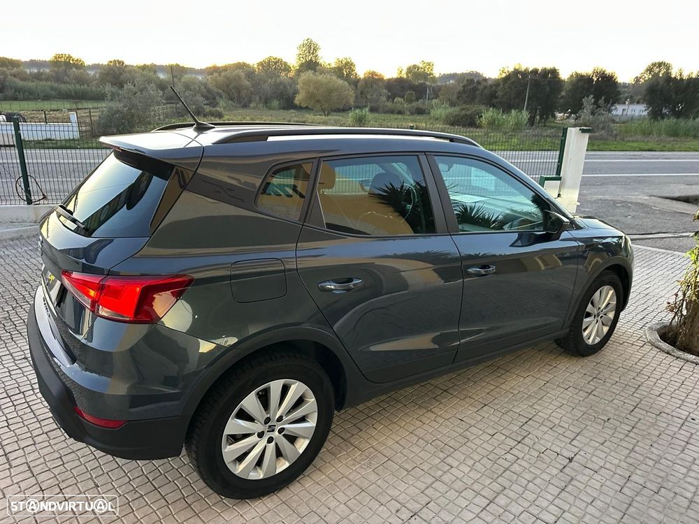 SEAT Arona - 7