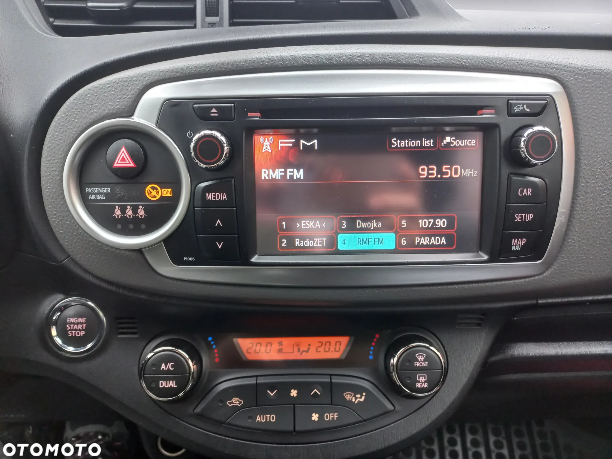 Toyota Yaris - 5
