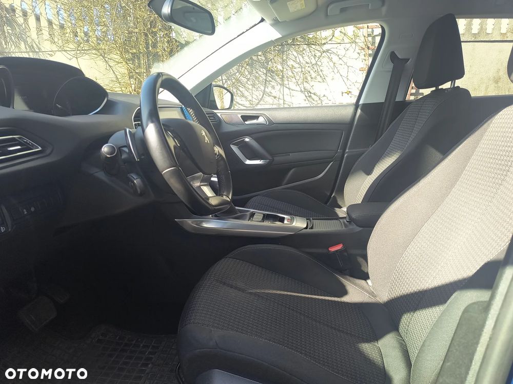Peugeot 308 BlueHDi FAP 130 EAT6 Stop & Start Allure - 16