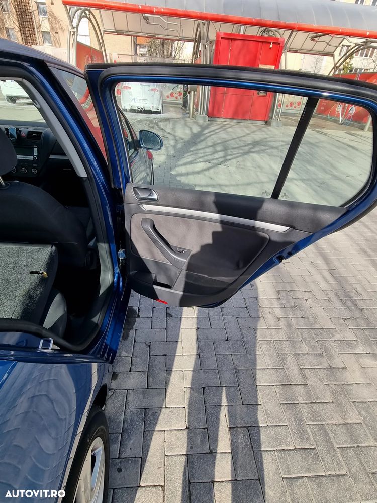 Volkswagen Golf 1.6 Edition - 5