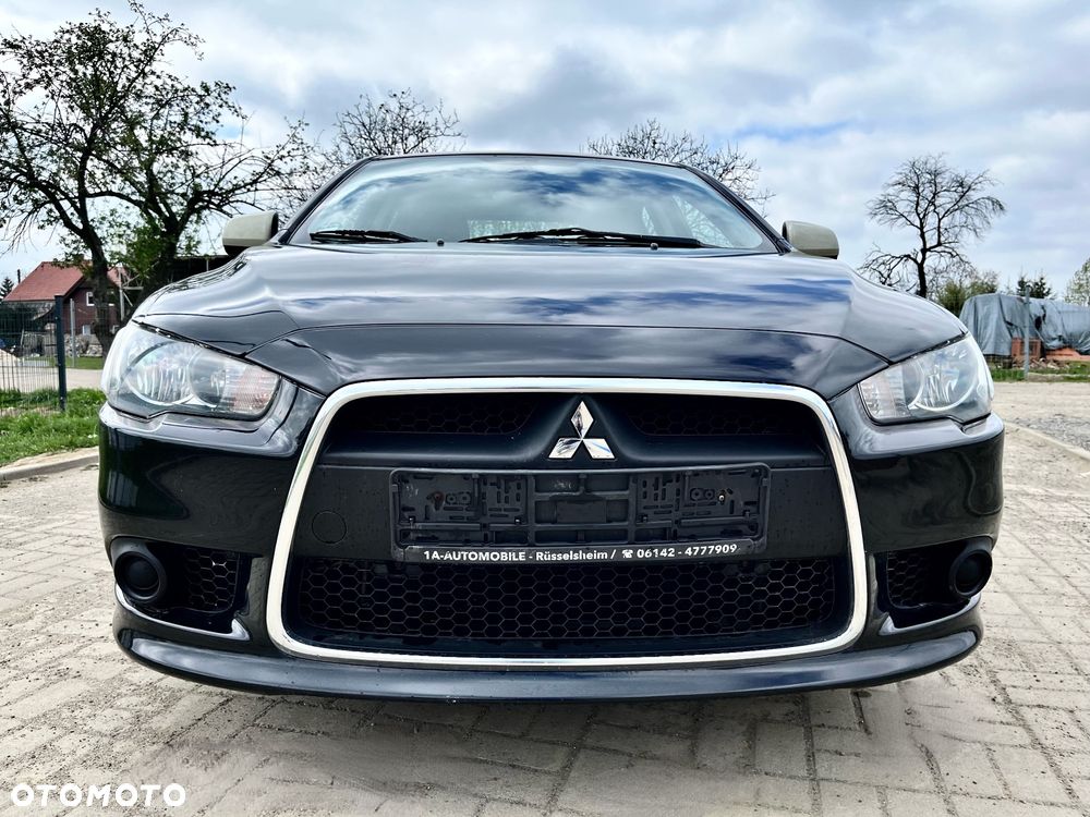 Mitsubishi Lancer 1.8 Intense - 3