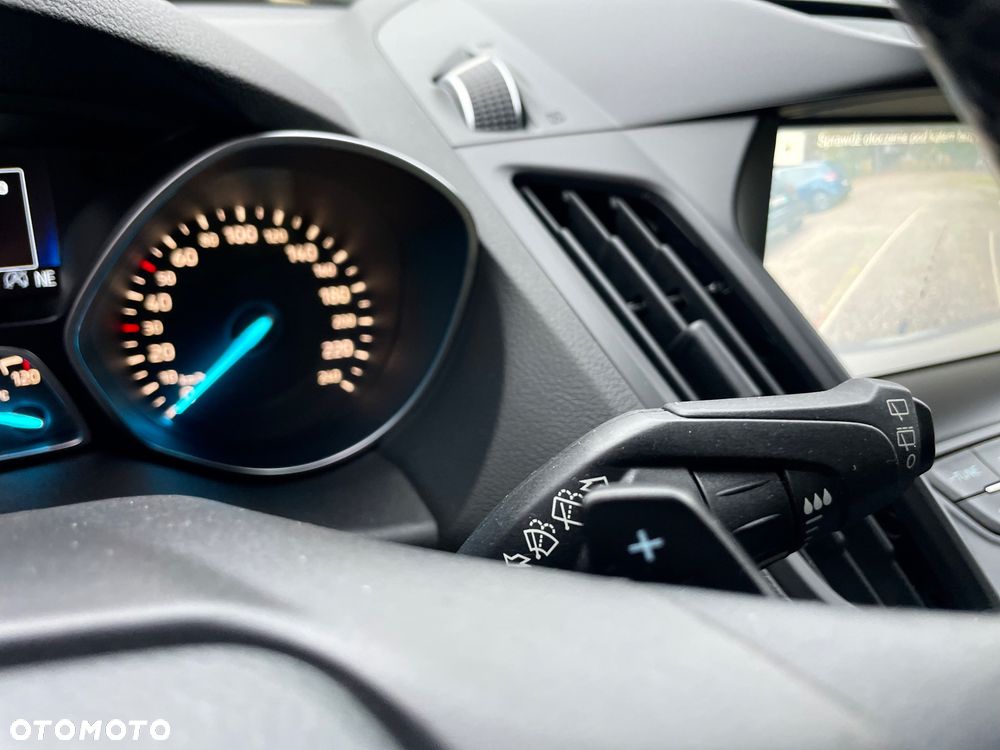 Ford Kuga - 20