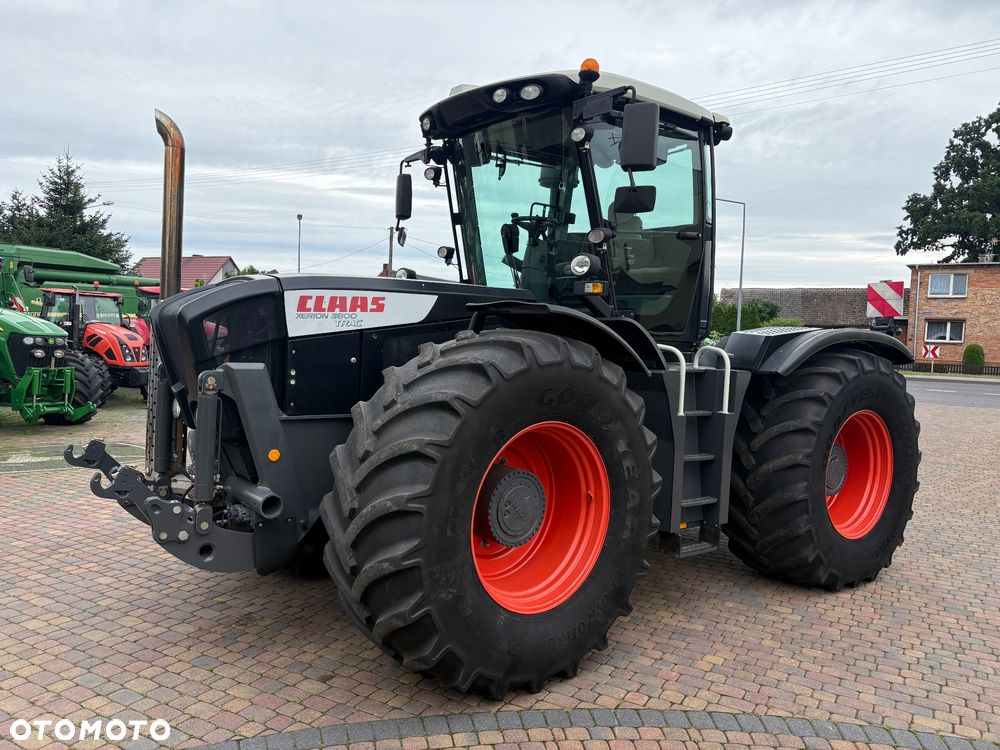 Claas XERION 3800 TRAC - 2