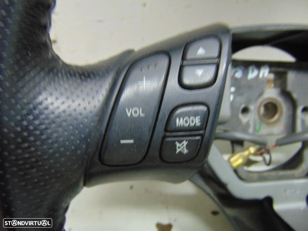Mazda 6 volante - 2