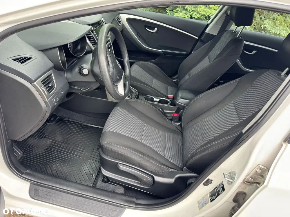 Hyundai i30 - 13