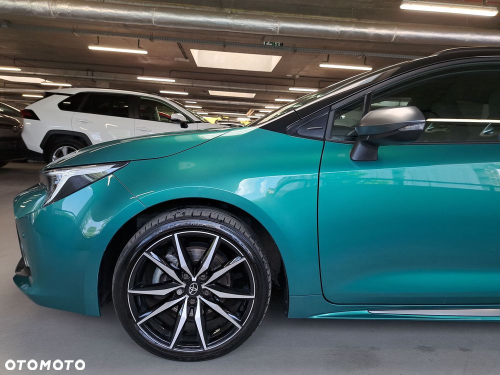 Toyota Corolla - 35