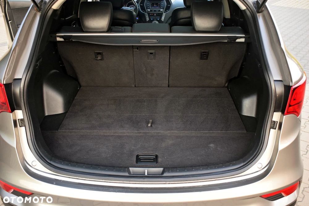 Hyundai Santa Fe 2.0 T Sport Utility - 30