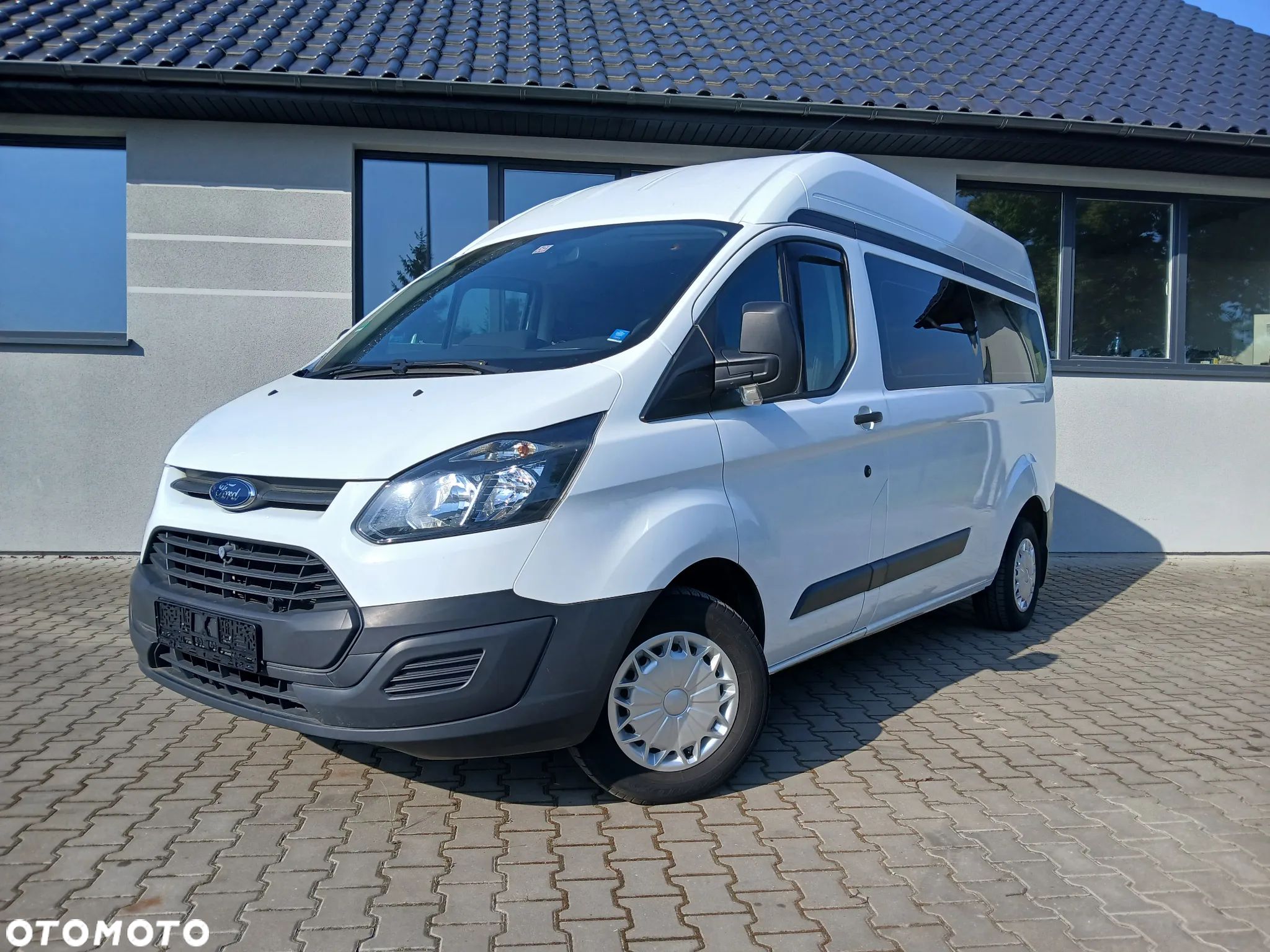 Ford Tourneo Custom 300 L2H1 VA Trend - 1