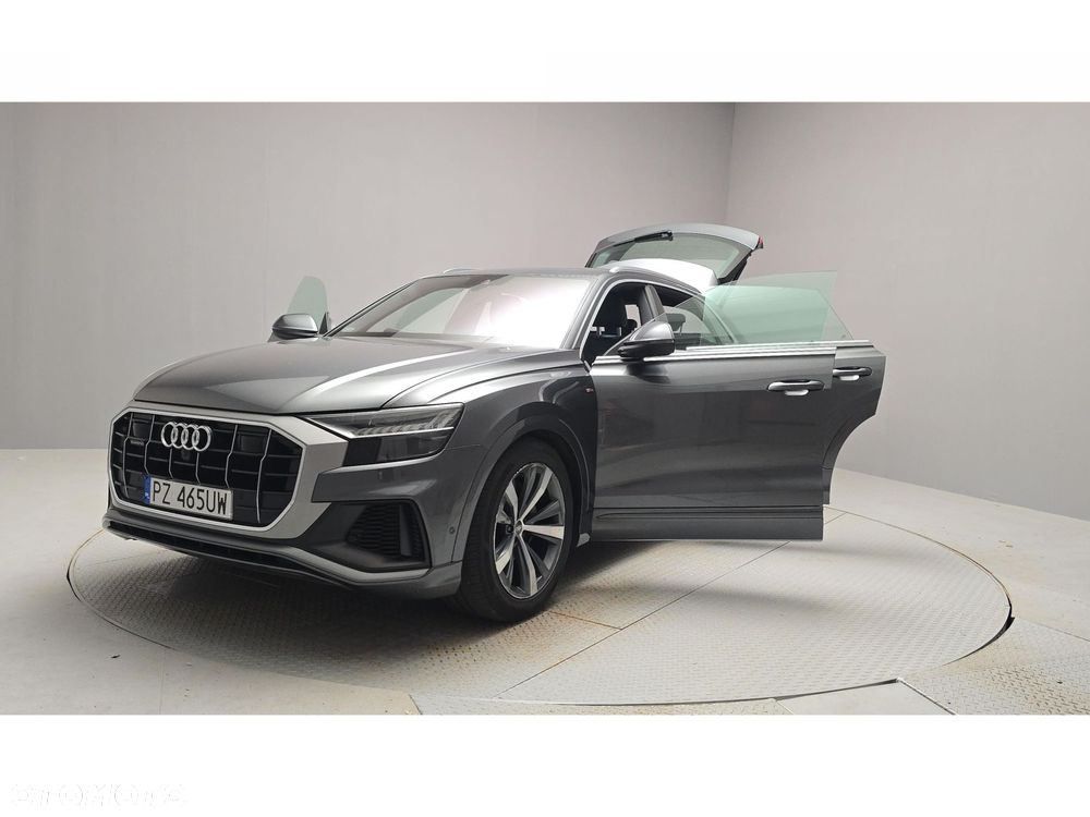Audi Q8 - 15