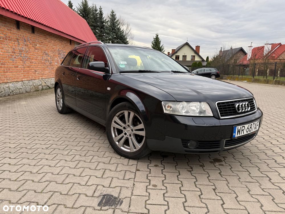 Audi A4 Avant - 1