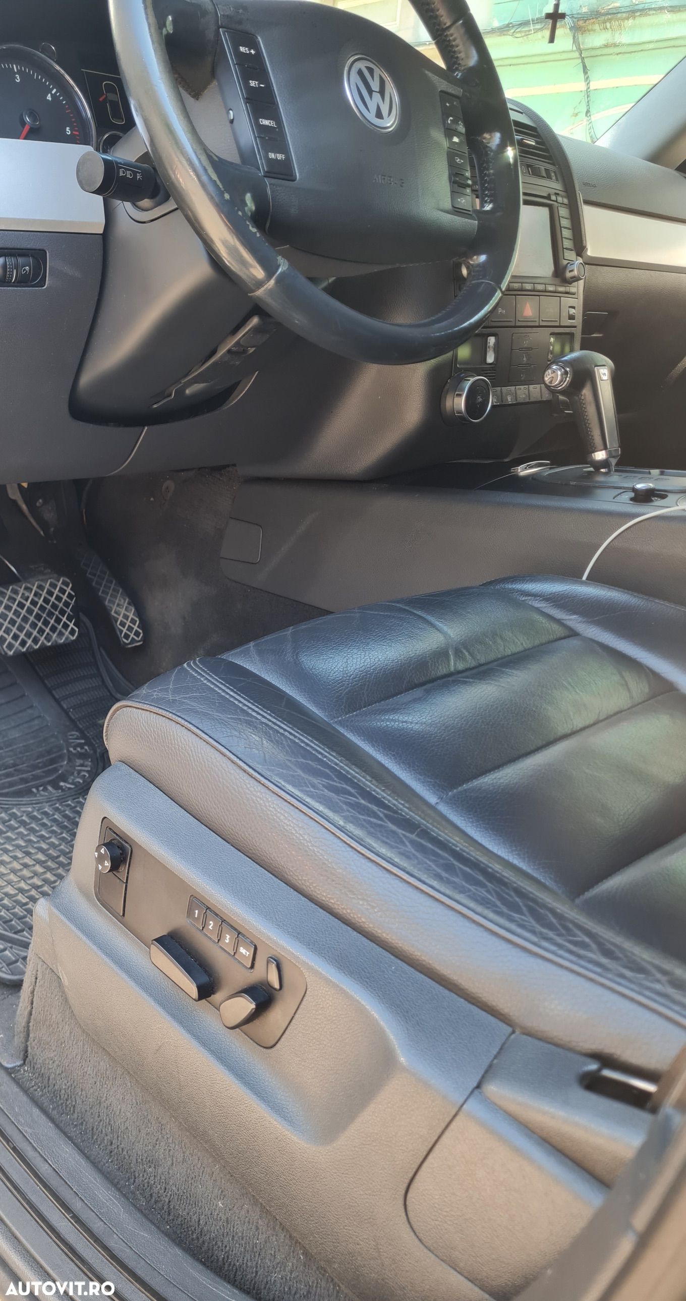 Volkswagen Touareg - 9