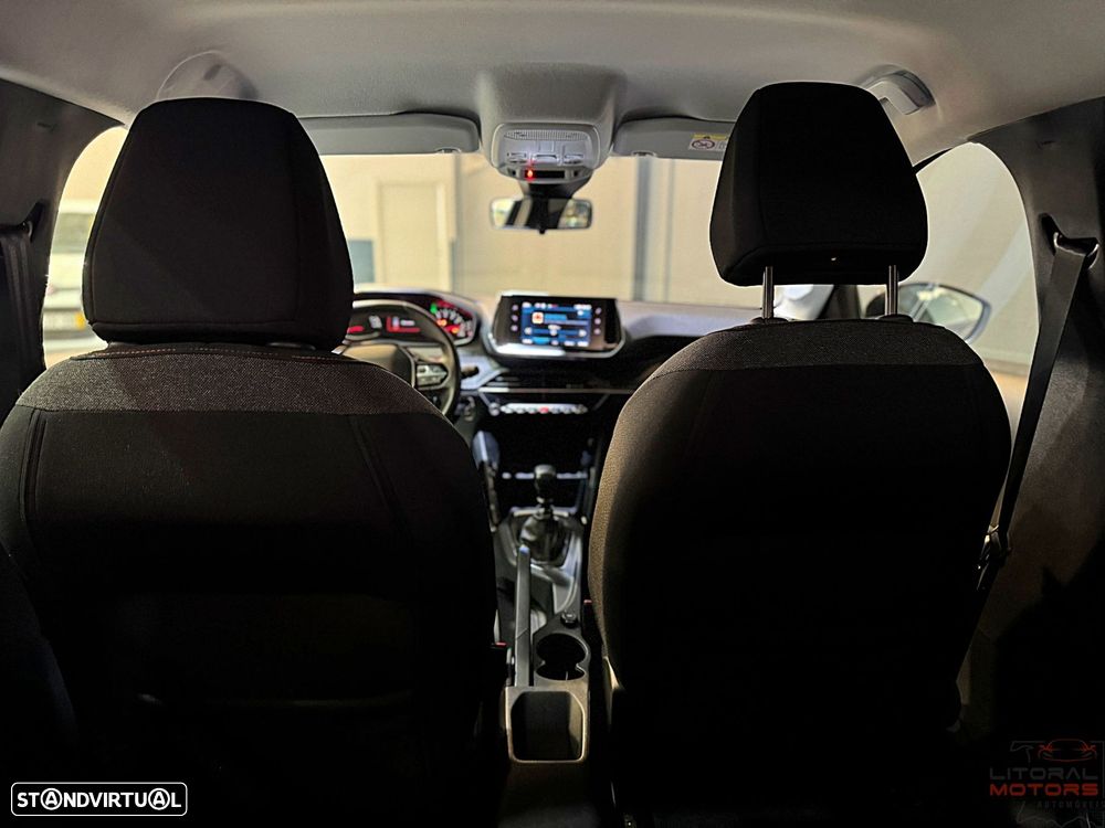 Peugeot 208 1.2 PureTech SE Style - 35