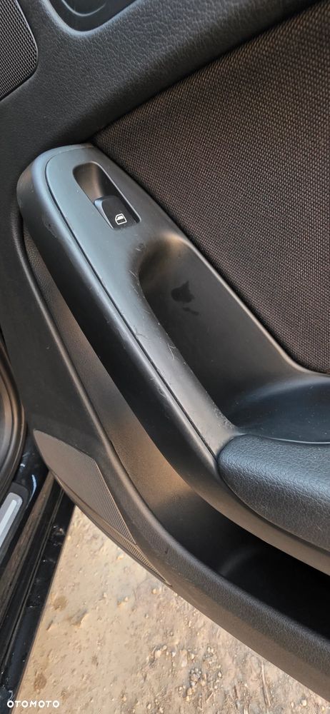 Audi A4 Avant 2.0 TDI - 18