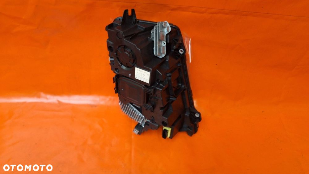 VOLVO FH4 REFLEKTOR LAMPA LEWA H7 -NOWA! - 2