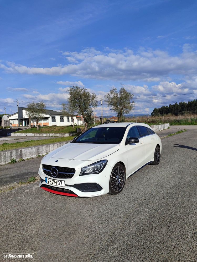 Mercedes-Benz CLA 220 d 7G-DCT AMG Line - 2