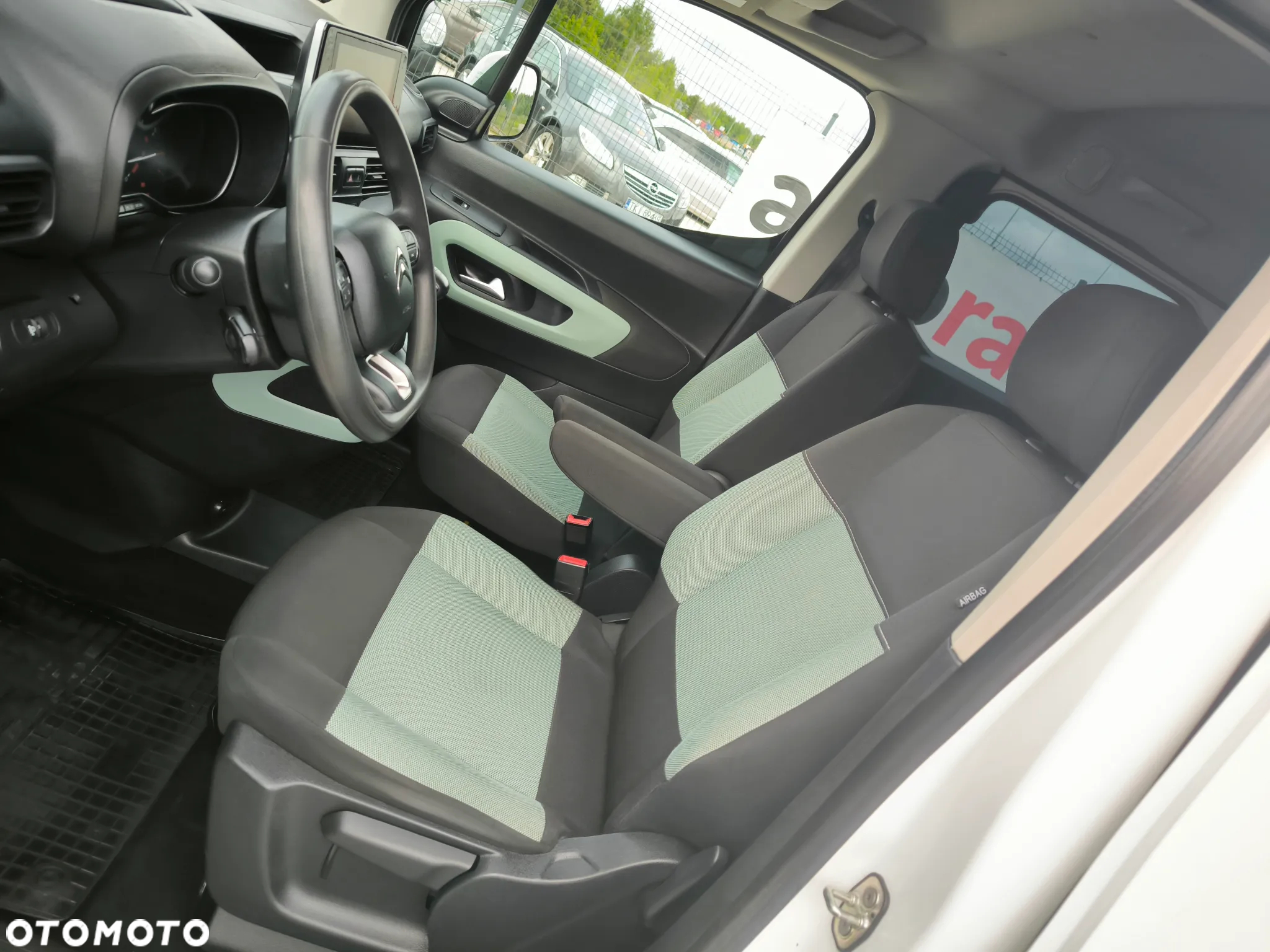 Citroën Berlingo XL 1.5 BlueHDI Feel - 16