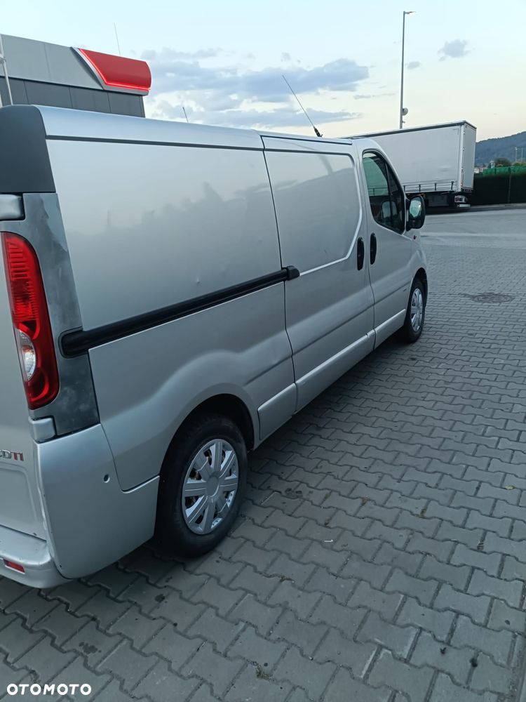 Opel Vivaro - 3