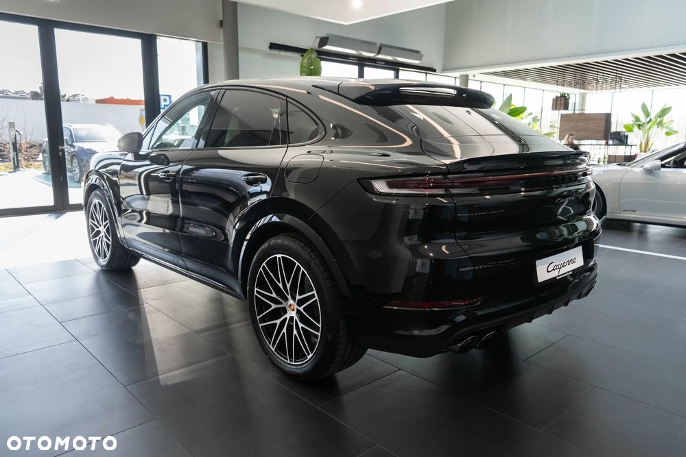 Porsche Cayenne E-Hybrid PHEV - 3